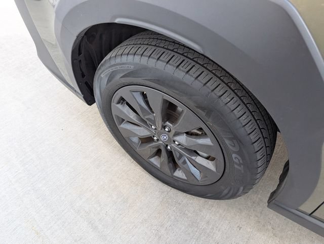 Used 2025 Subaru Outback Onyx Edition AWD/4WD image 6