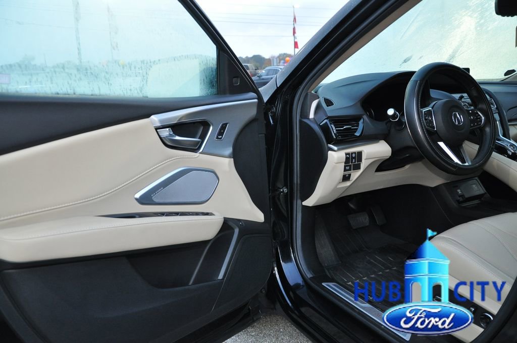 Used 2023 Acura RDX w/ Technology Package image 11