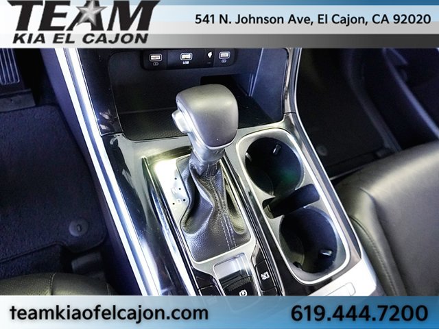 Certified 2024 Kia Carnival EX FWD image 35