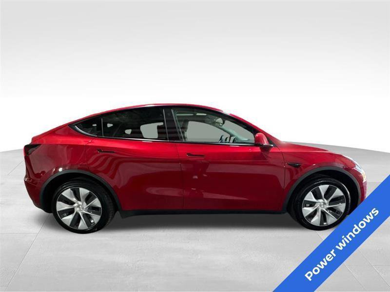 Used 2021 Tesla Model Y 2WD image 4
