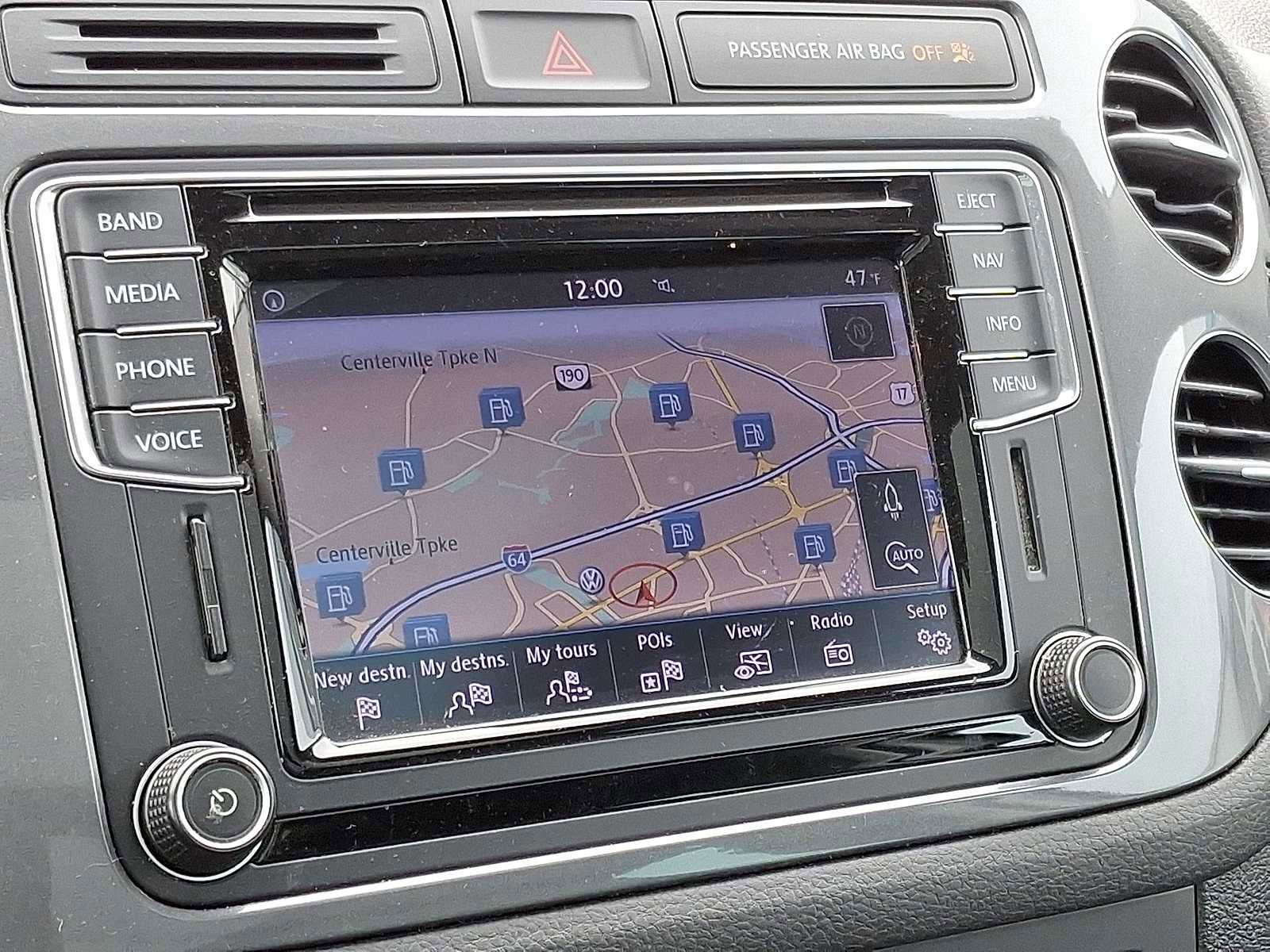 Used 2016 Volkswagen Tiguan SE image 20