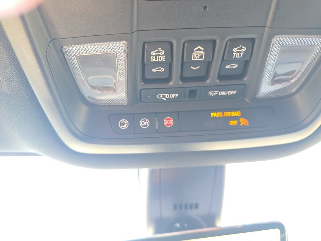 Used 2024 Buick Enclave Avenir w/ Avenir Technology Package FWD image 31