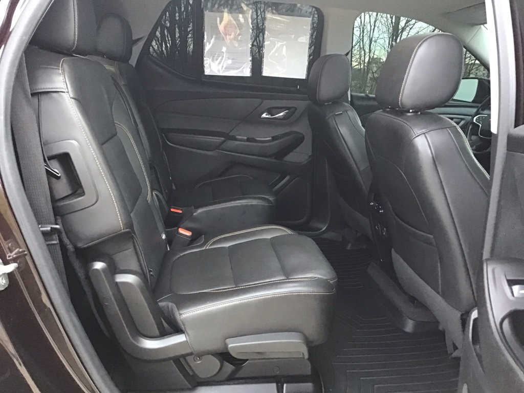 Used 2020 Chevrolet Traverse Premier image 19