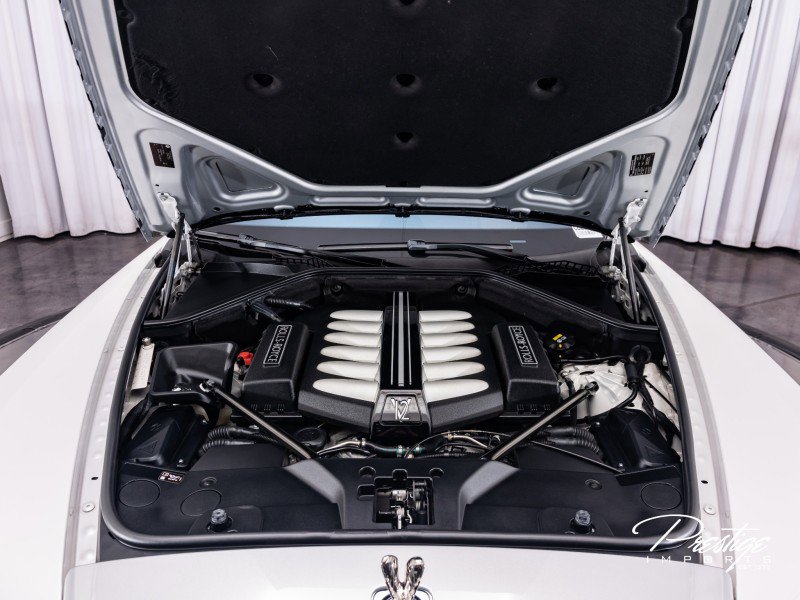 Used 2016 Rolls-Royce Dawn image 6