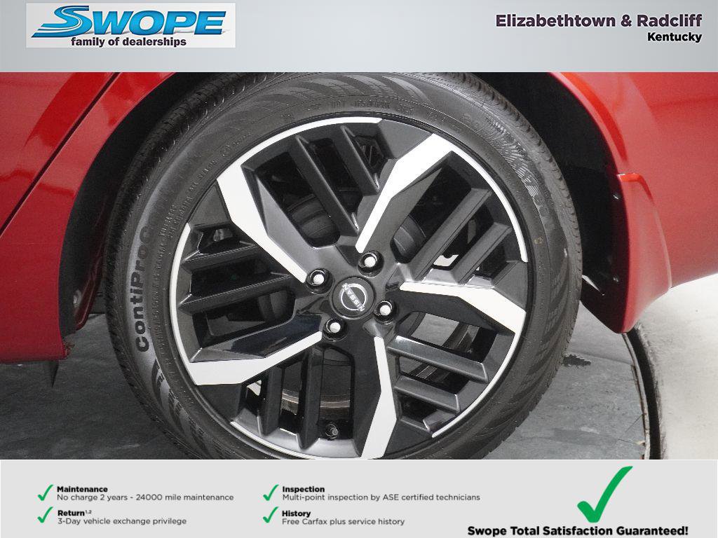New 2025 Nissan Versa SR w/ Trunk Package image 32