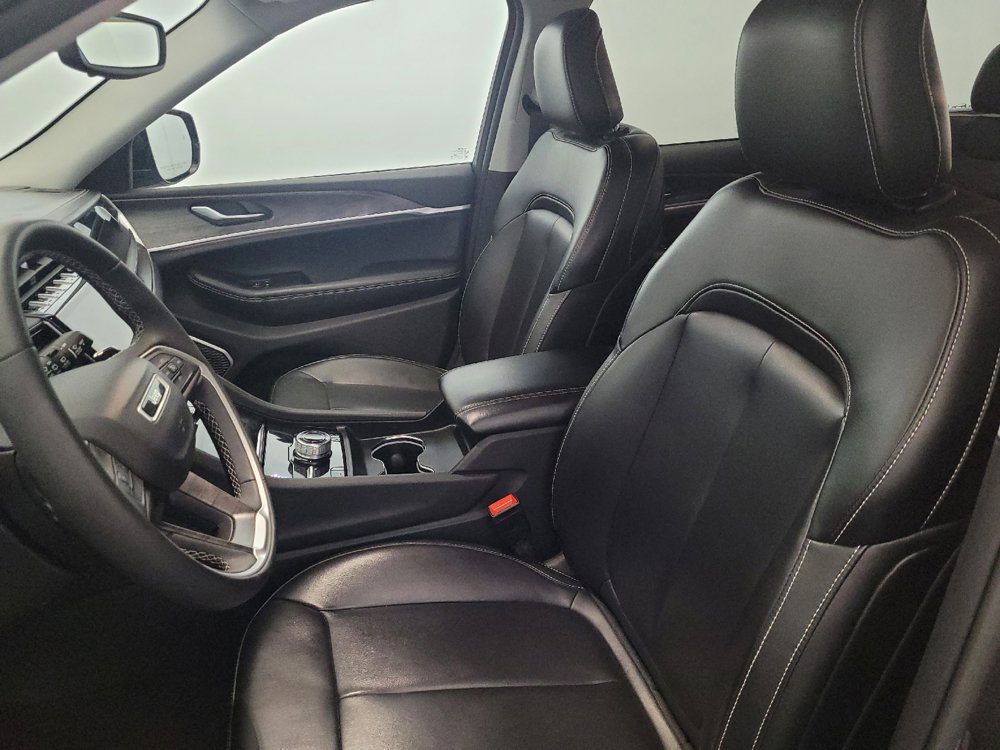 Used 2023 Jeep Grand Cherokee 4WD 4xe image 17