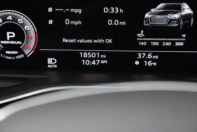 Used 2022 Audi A6 Premium Plus w/ Premium Plus Package image 31