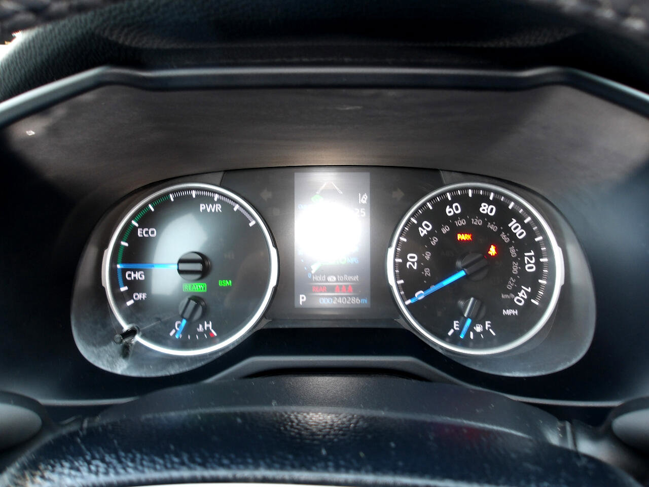 Used 2021 Toyota RAV4 XLE image 18