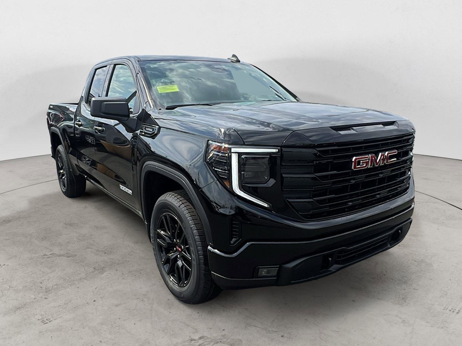 New 2026 GMC Sierra 1500 Elevation image 1