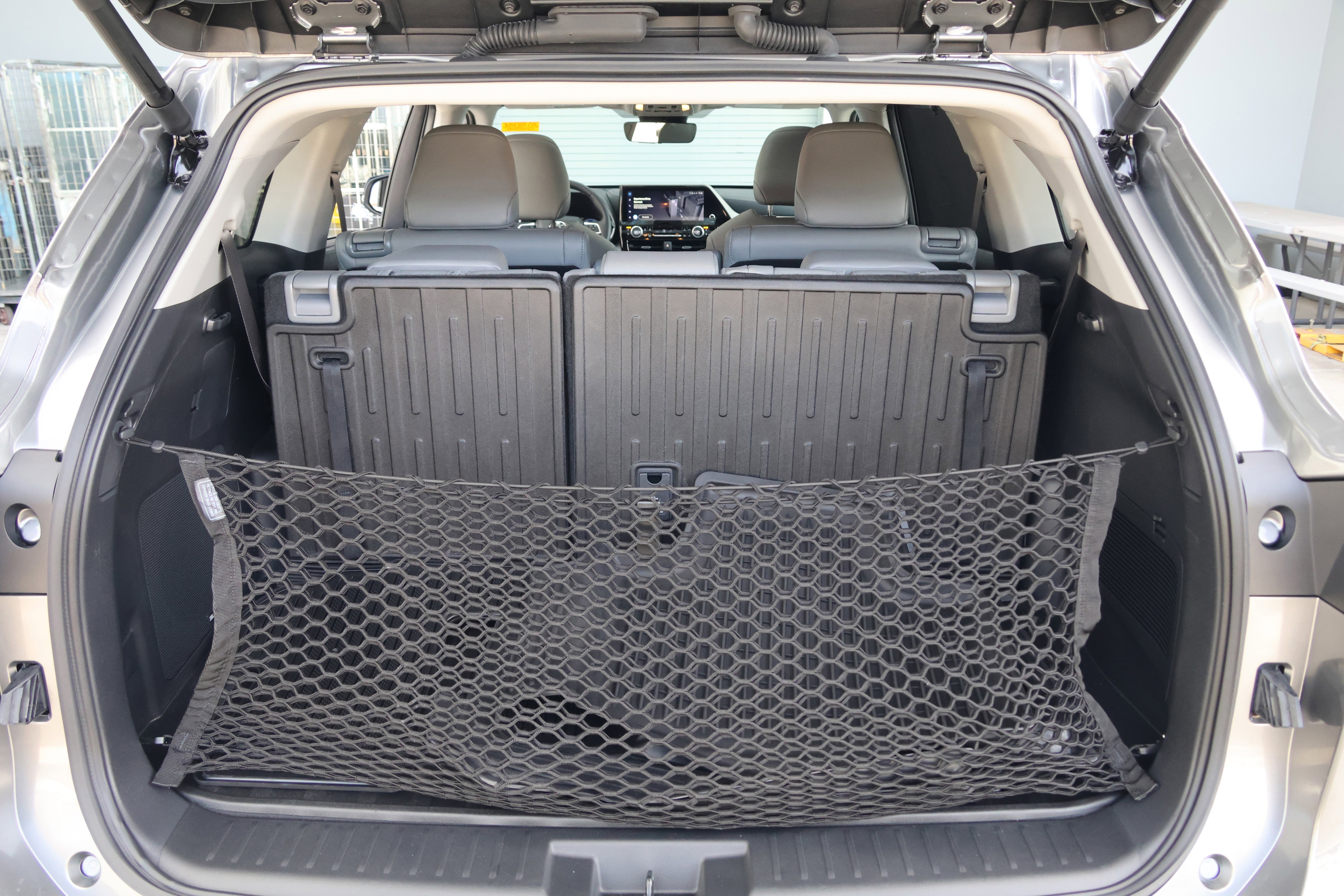 Used 2025 Toyota Highlander Limited image 38