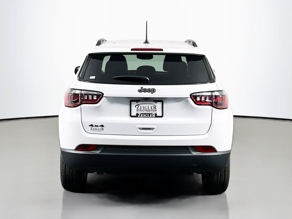 New 2026 Jeep Compass Latitude AWD/4WD image 6