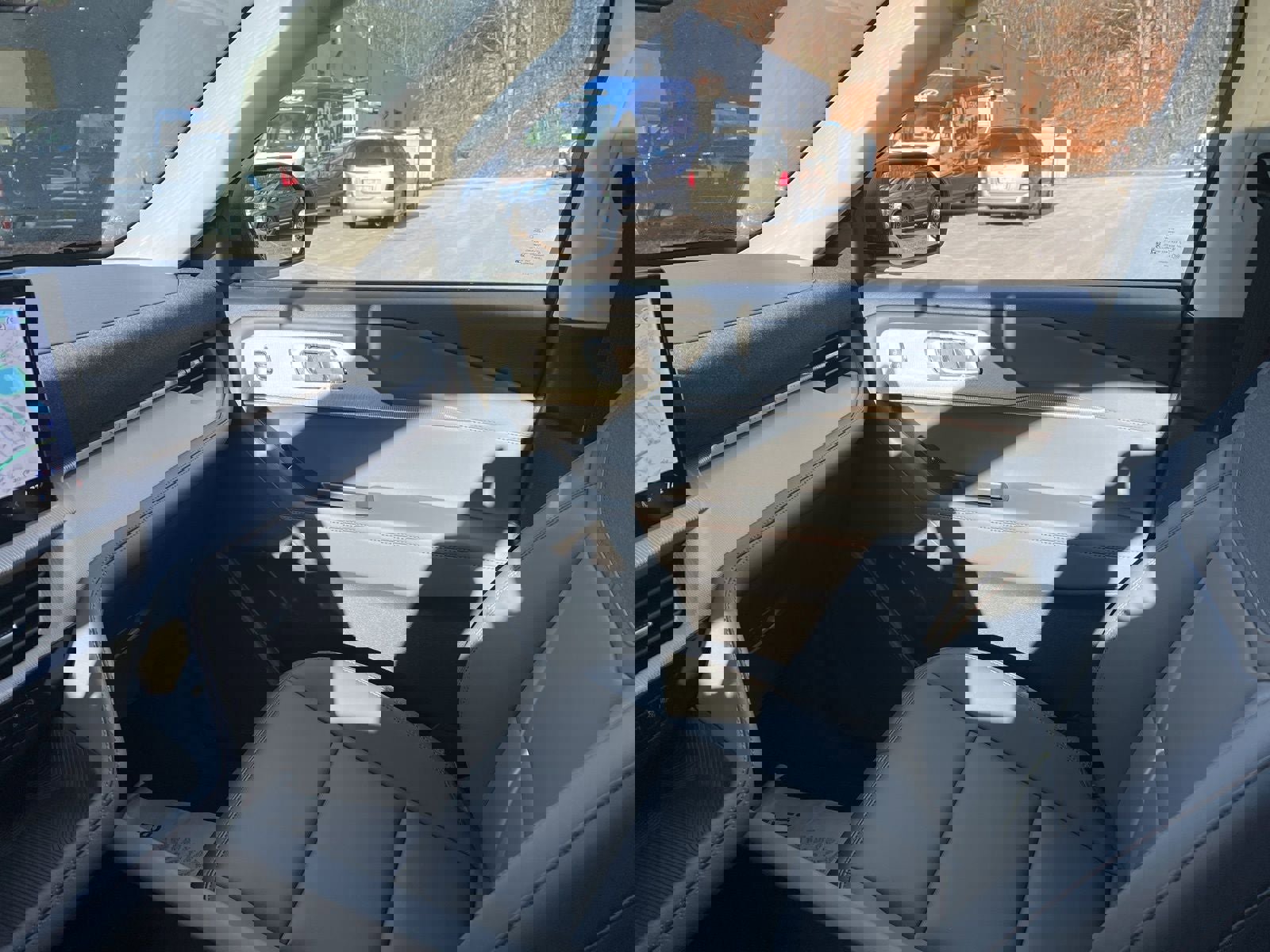 New 2025 Ford Explorer Active w/ Active Comfort Package image 29