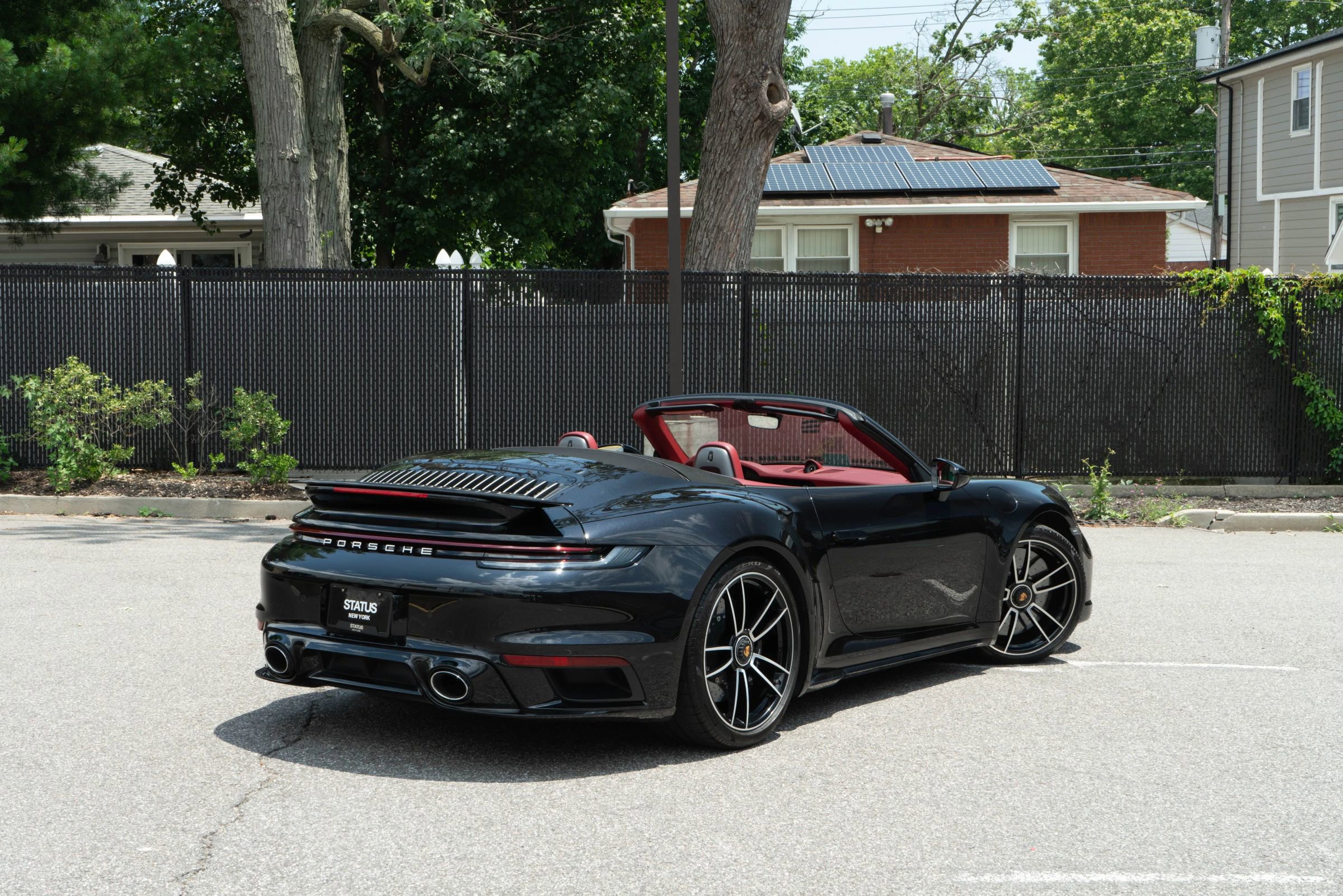 Used 2021 Porsche 911 Turbo image 31