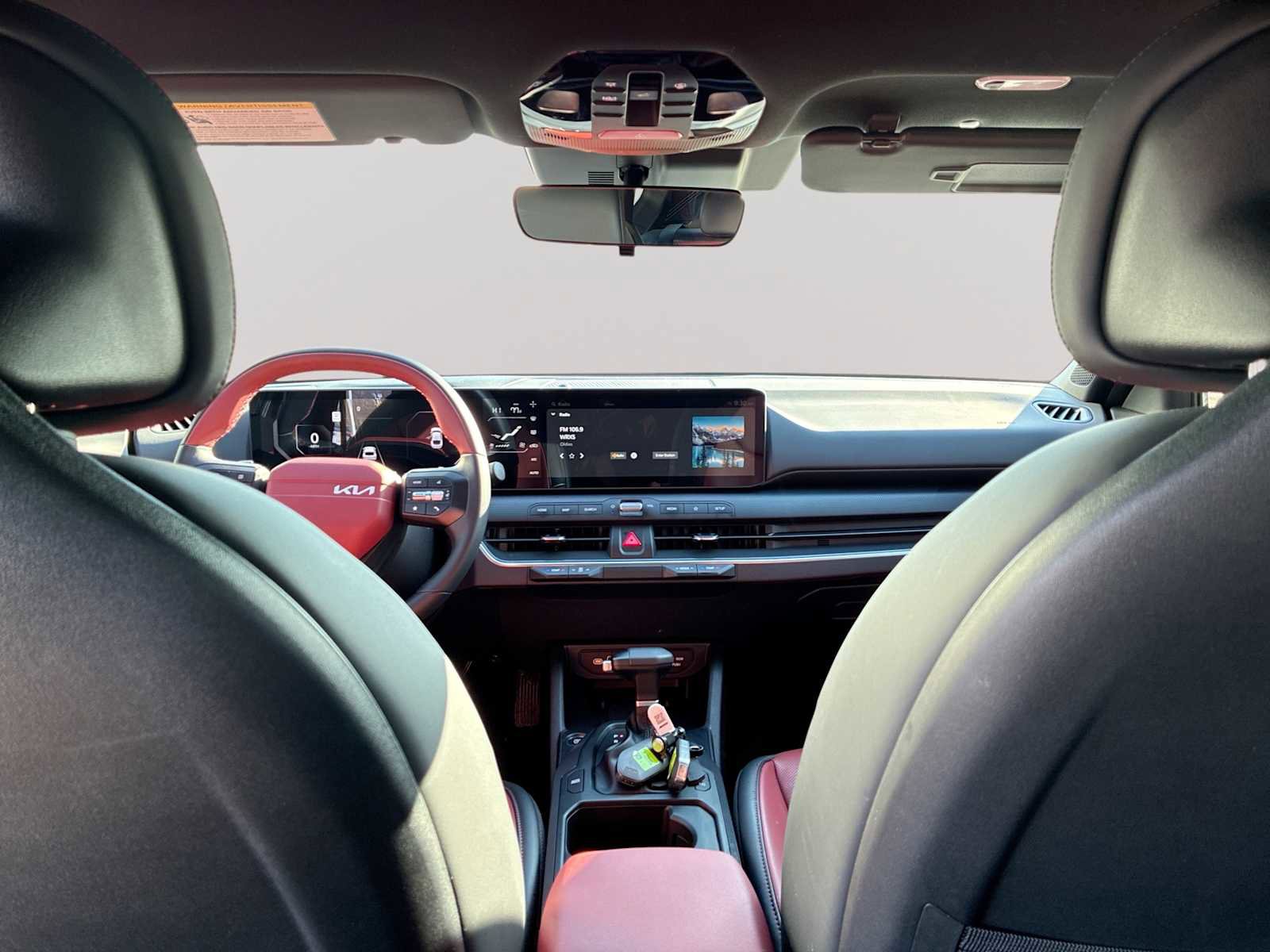 Used 2025 Kia K4 GT-Line w/ GT-Line Premium Package image 22