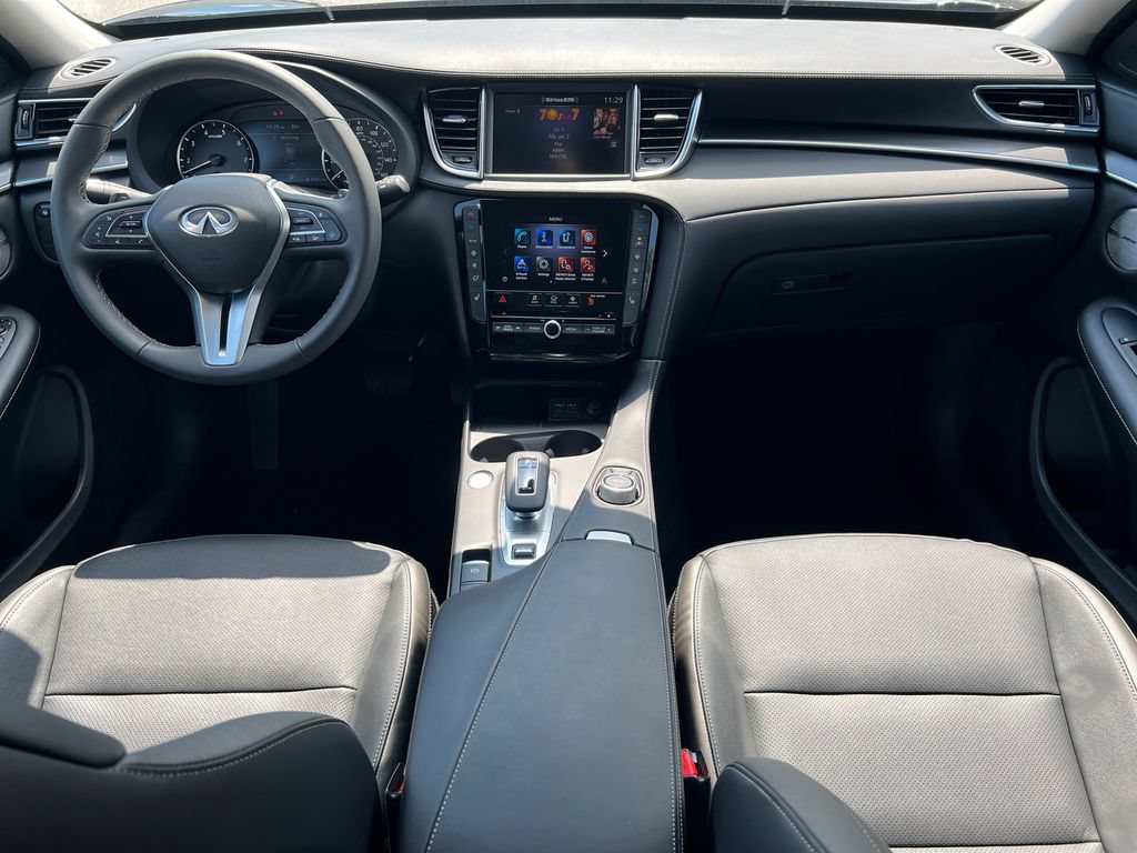 Certified 2025 INFINITI QX50 Luxe AWD/4WD image 23