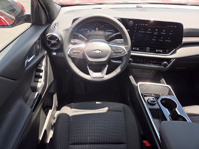 New 2026 Chevrolet Equinox LT w/ Safety and Technology Package FWD image 29