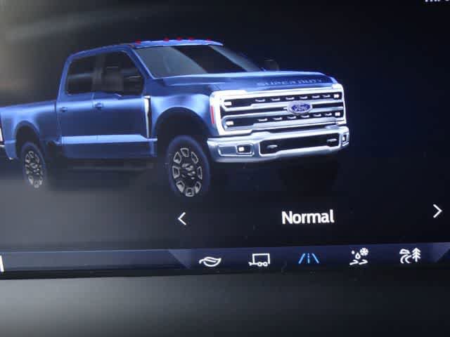 Used 2024 Ford F250 Lariat w/ Black Appearance Package AWD/4WD image 28