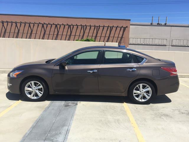 Used 2013 Nissan Altima 2.5 SV FWD image 5
