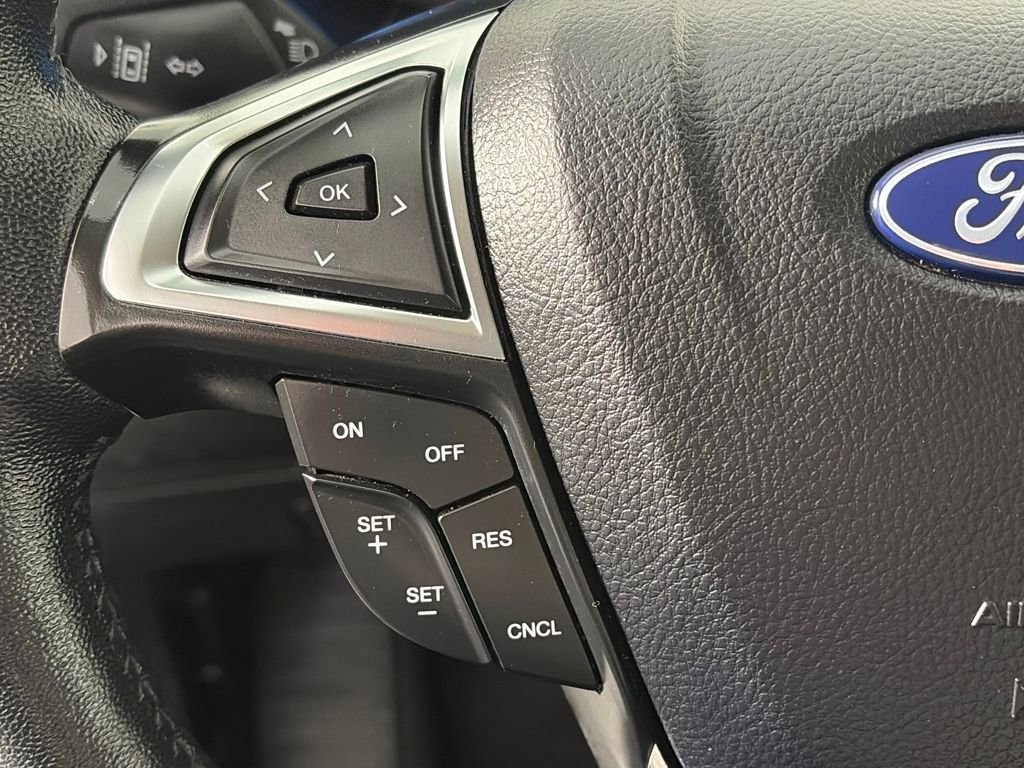 Certified 2024 Ford Edge Titanium image 17