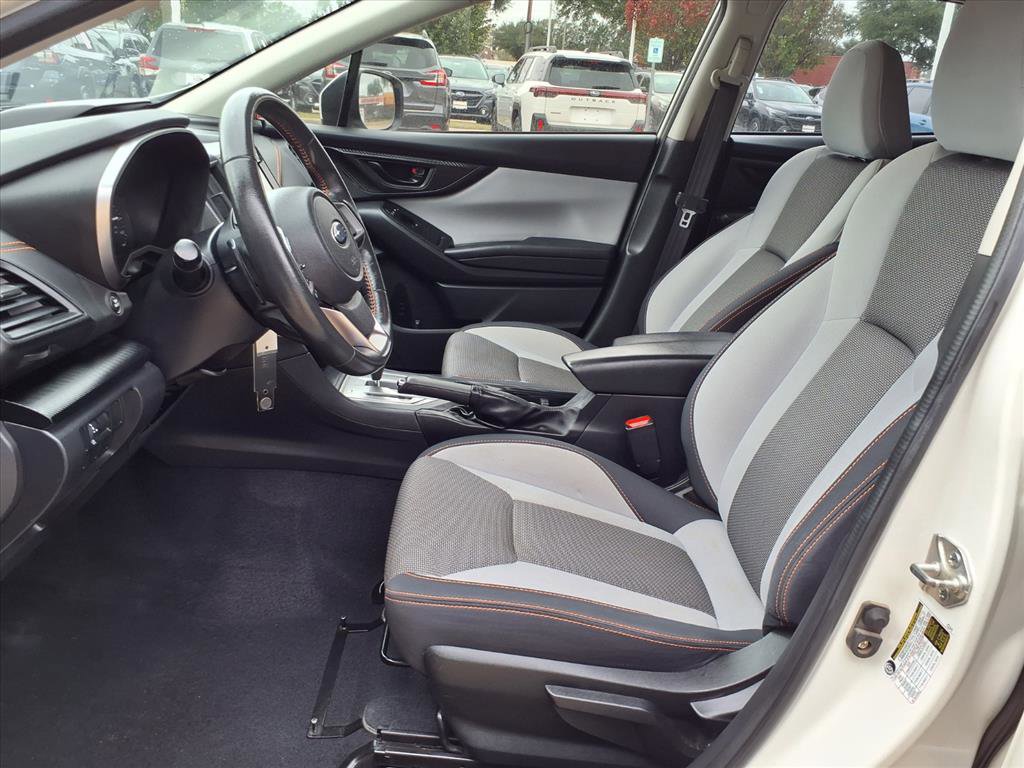 Used 2023 Subaru Crosstrek 2.0i Premium image 17