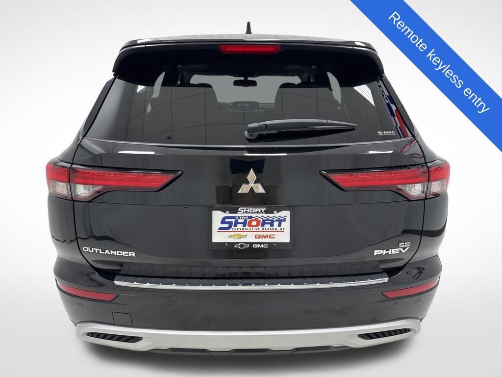 Used 2024 Mitsubishi Outlander SE image 5