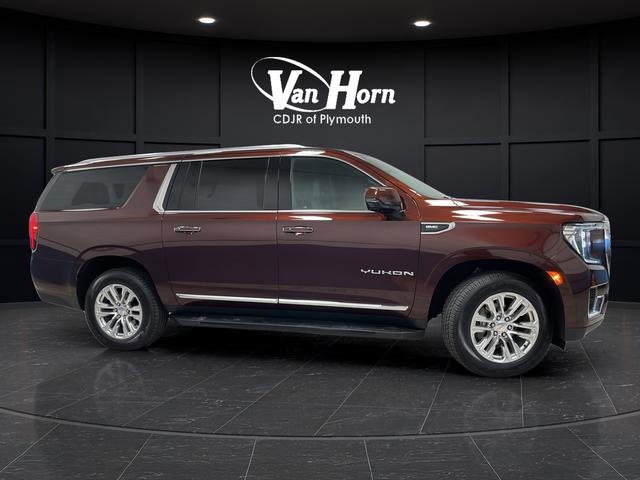 Used 2022 GMC Yukon XL SLT w/ SLT Premium Package AWD/4WD image 8