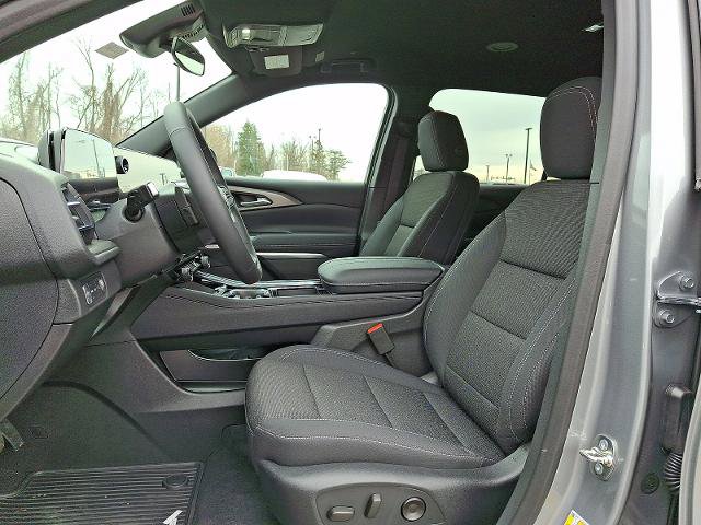 New 2026 Chevrolet Traverse LT image 9