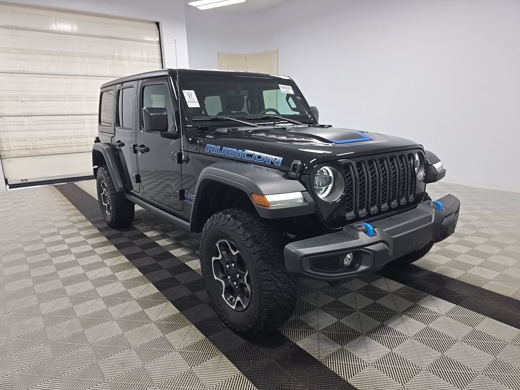 Used 2023 Jeep Wrangler Unlimited Rubicon 4xe AWD/4WD image 3
