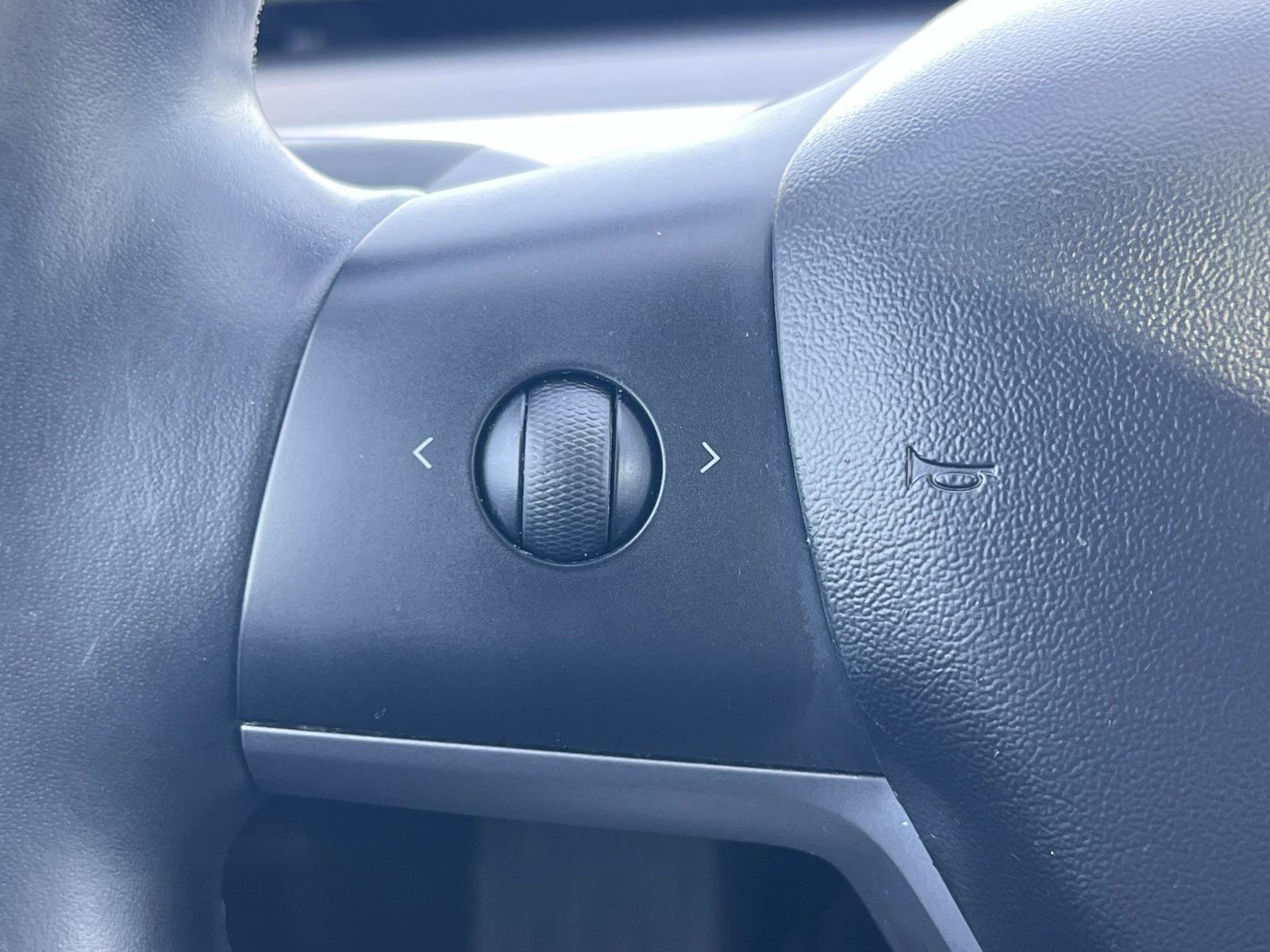 Used 2019 Tesla Model 3 Long Range image 9