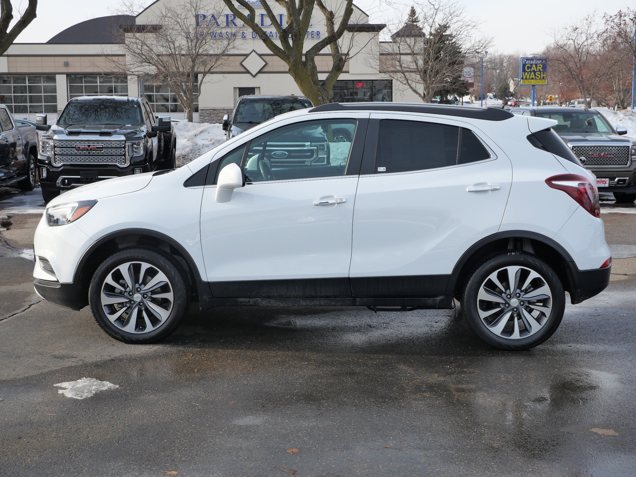 Used 2022 Buick Encore Preferred w/ Safety Package image 5