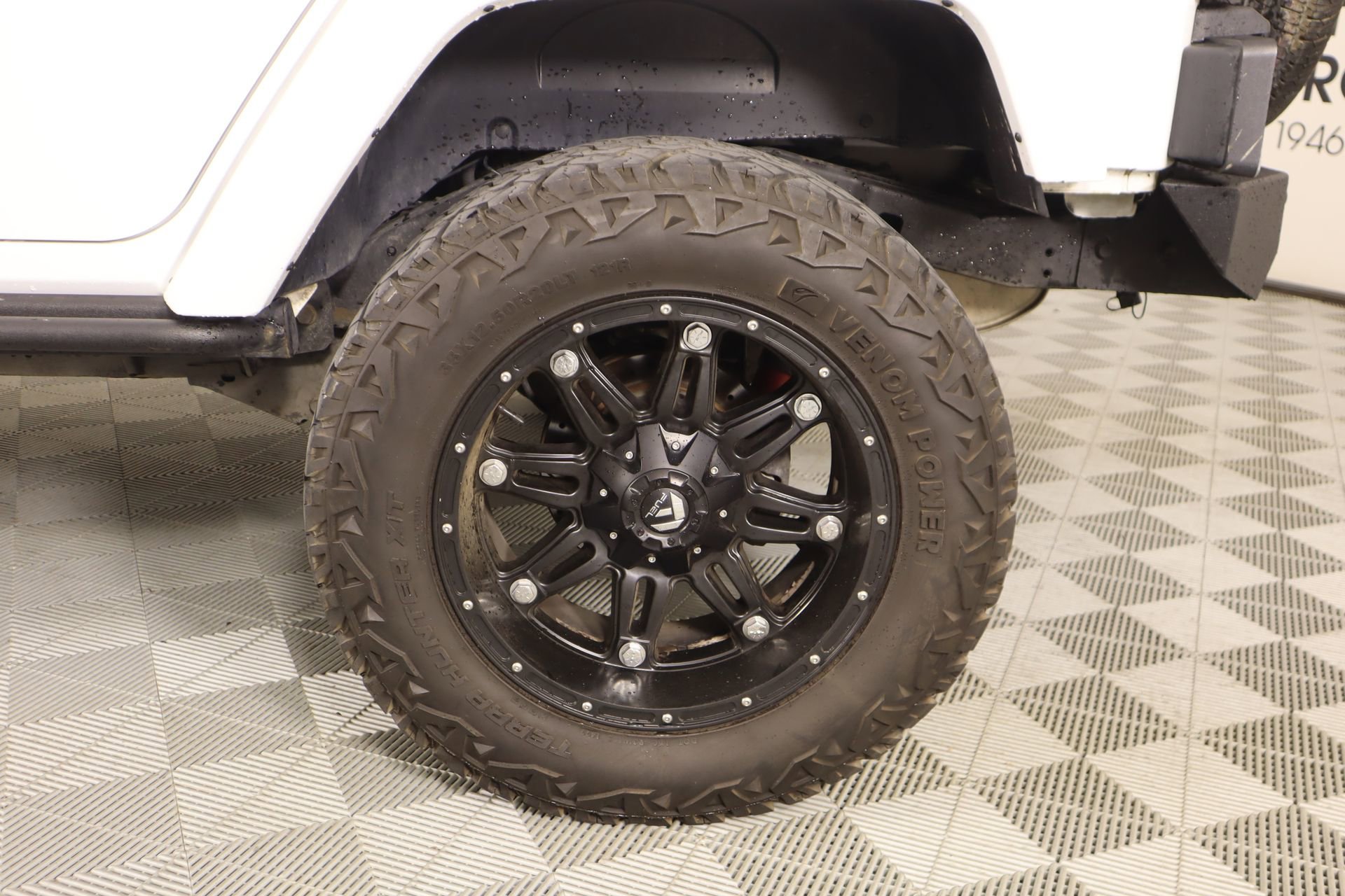 Used 2017 Jeep Wrangler Unlimited Sahara image 17