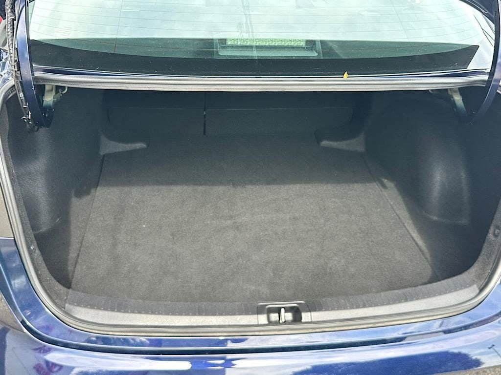 Certified 2024 Toyota Corolla LE FWD image 9