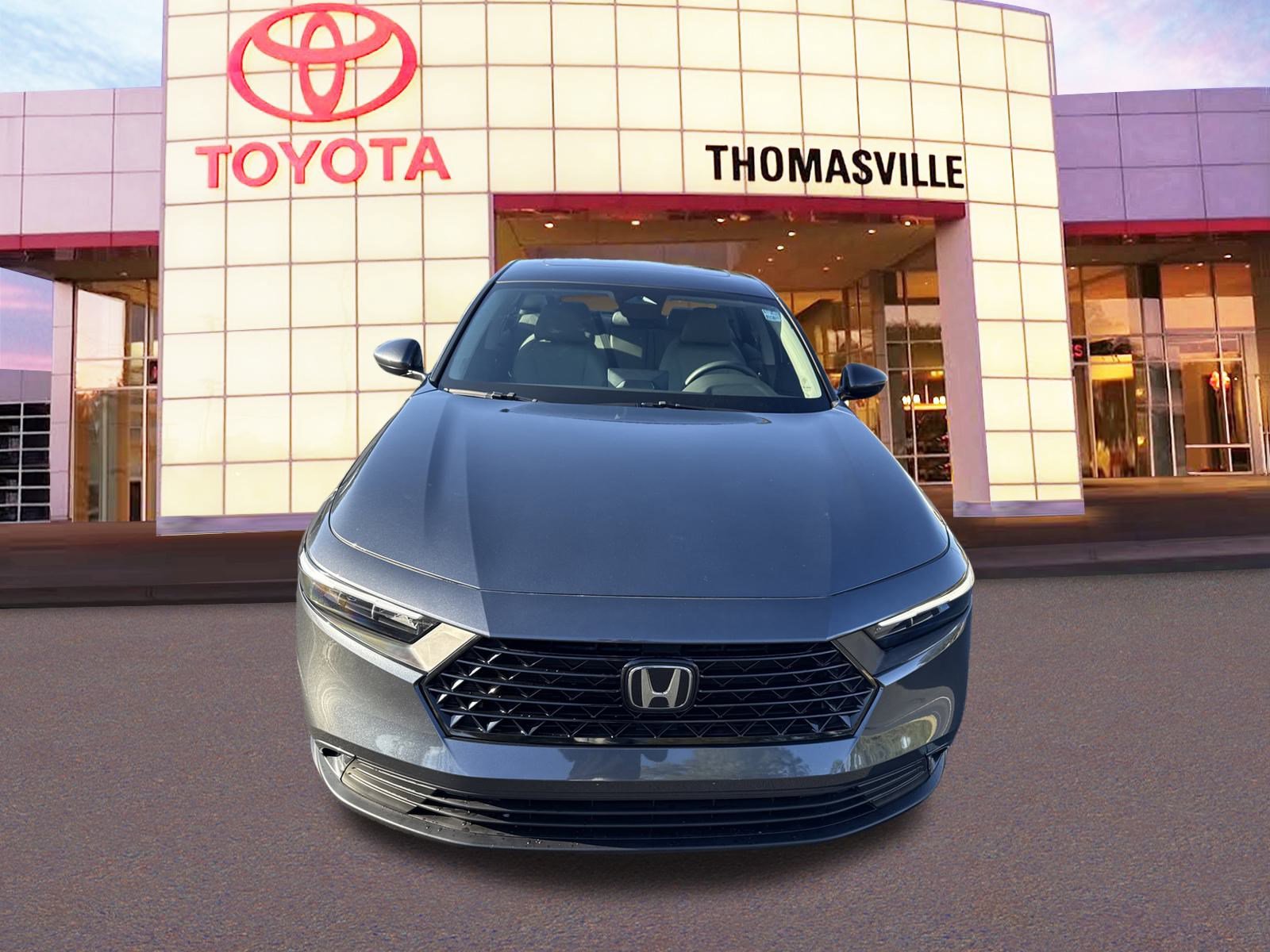 Used 2023 Honda Accord EX image 2