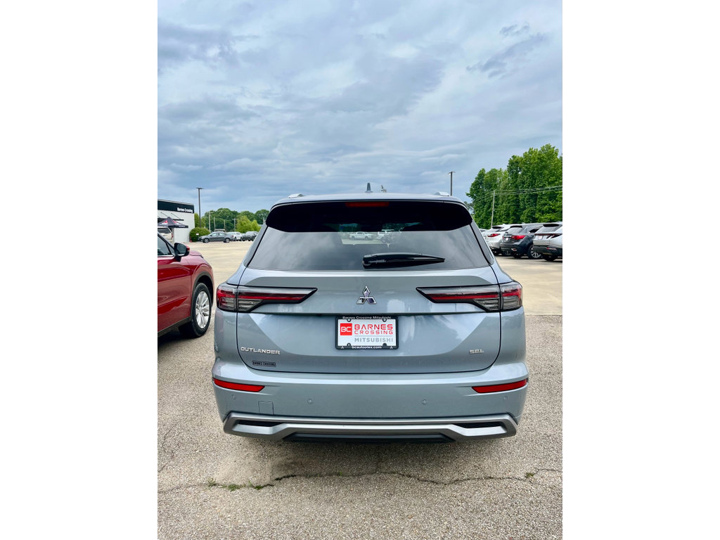 New 2026 Mitsubishi Outlander SEL FWD image 6