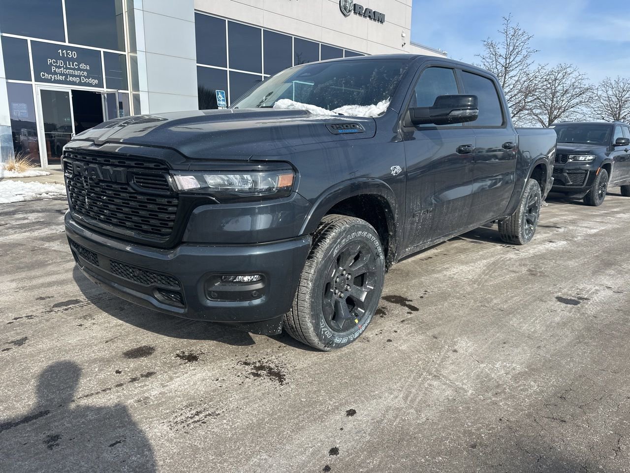 New 2026 RAM 1500 4x4 Crew Cab image 7