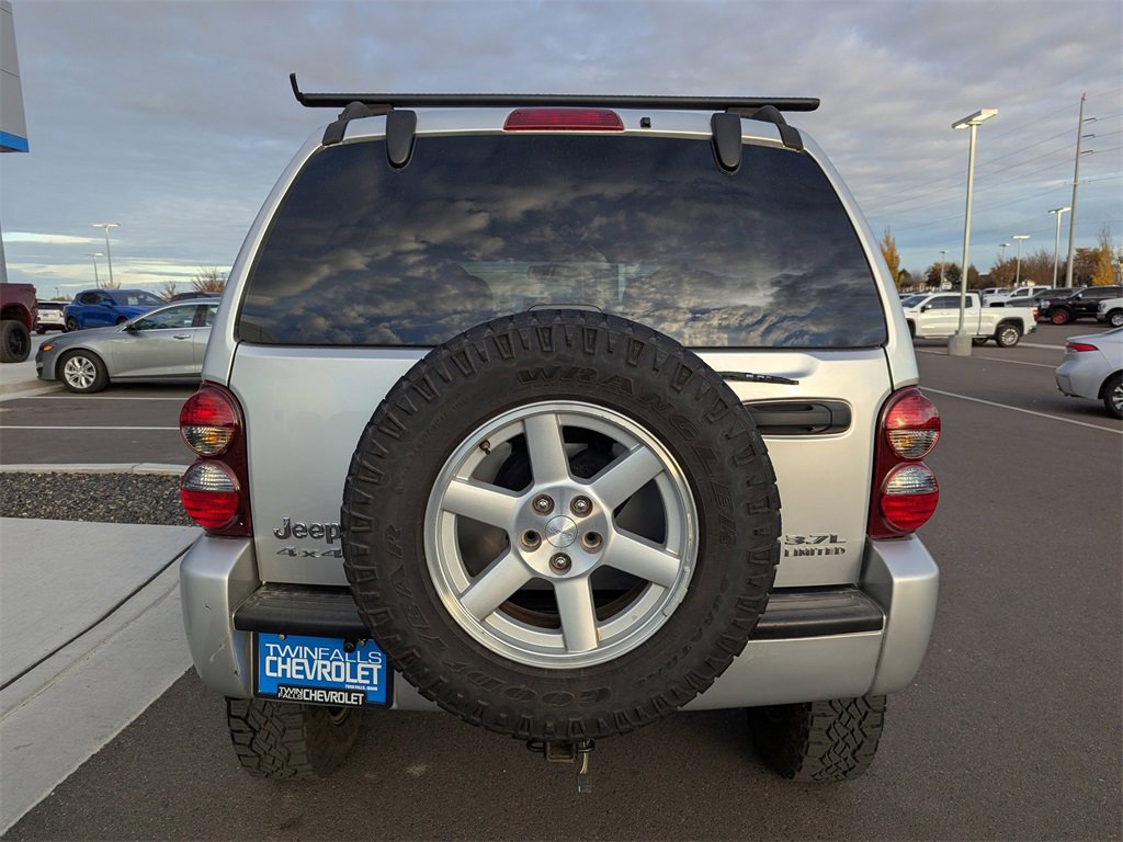 Used 2006 Jeep Liberty Limited image 30