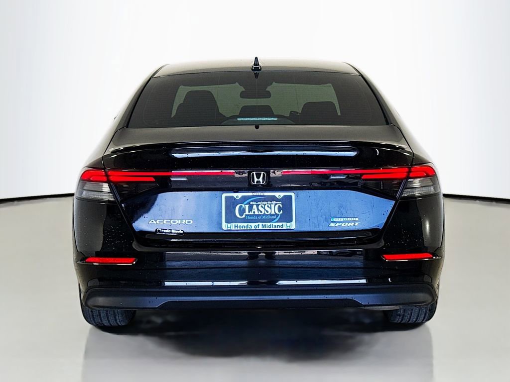 Used 2025 Honda Accord Sport image 6