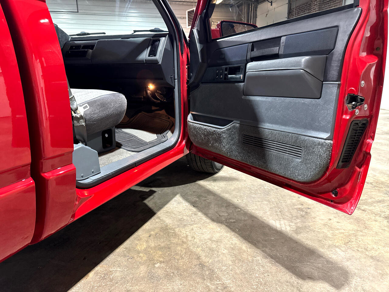 Used 1989 Chevrolet Silverado 1500 2WD Regular Cab image 44