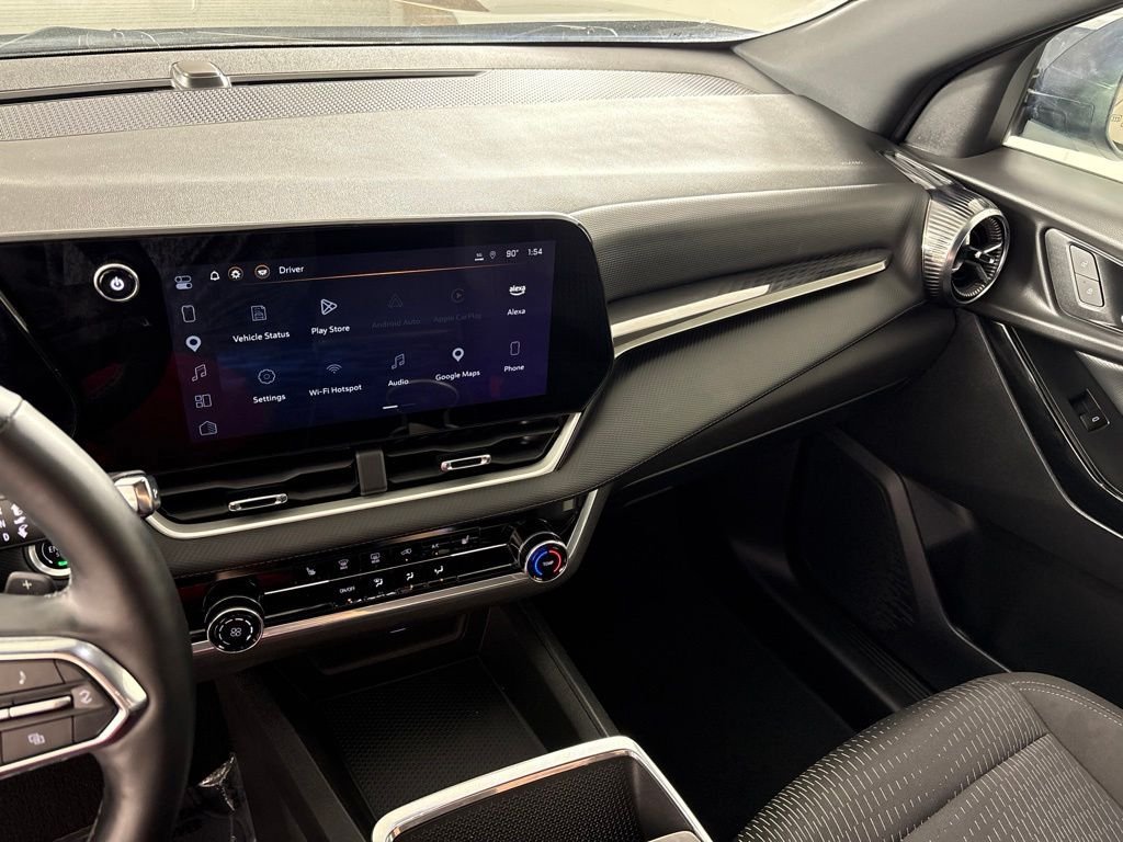 Used 2025 Chevrolet Equinox LT FWD image 32