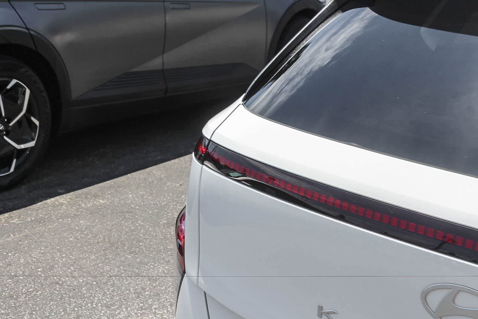 Certified 2024 Hyundai Kona SEL FWD image 8