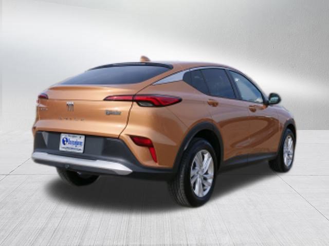 Used 2024 Buick Envista Preferred w/ Convenience I Package image 3