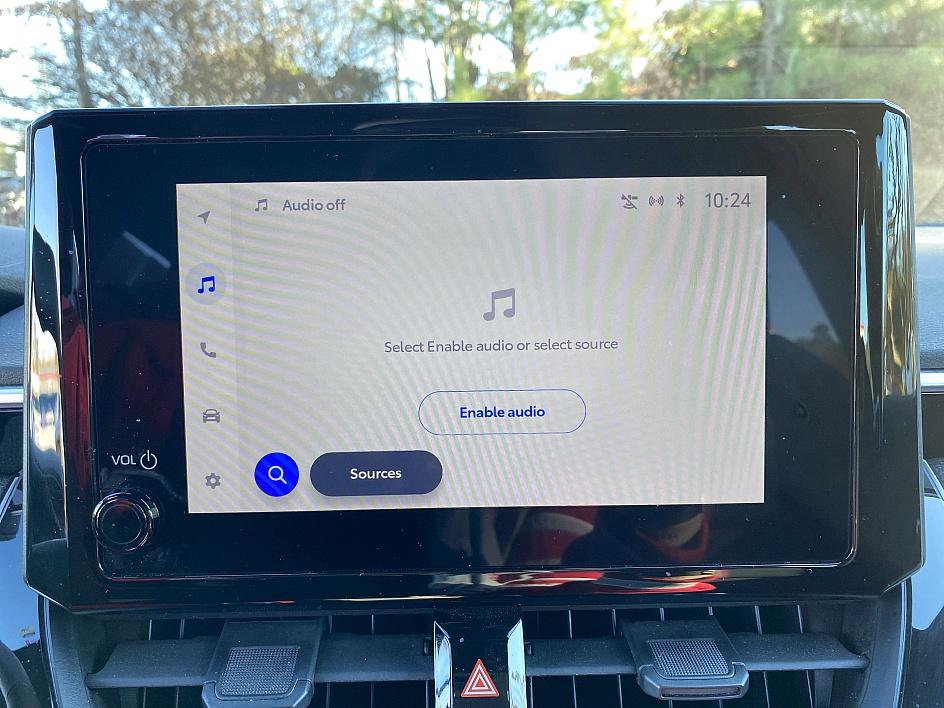 Certified 2024 Toyota Corolla SE image 17