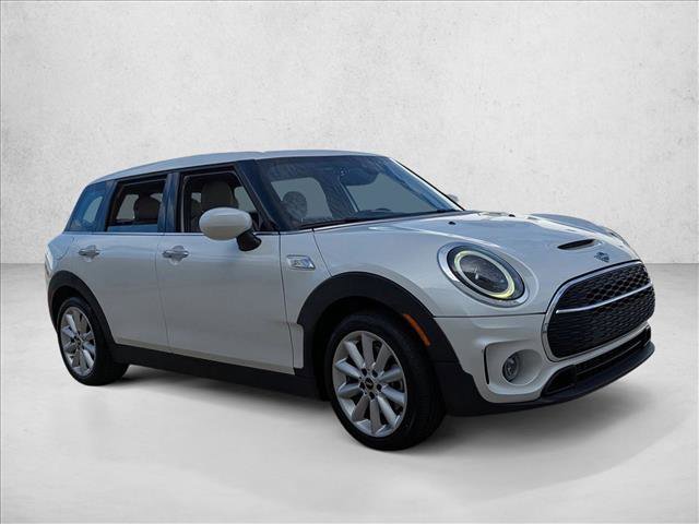 Used 2024 MINI Cooper Clubman S w/ Signature Upholstery Package image 3