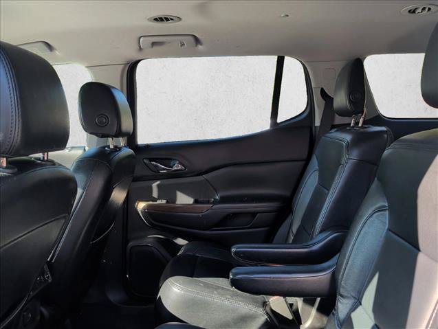 Used 2018 GMC Acadia SLE FWD image 16