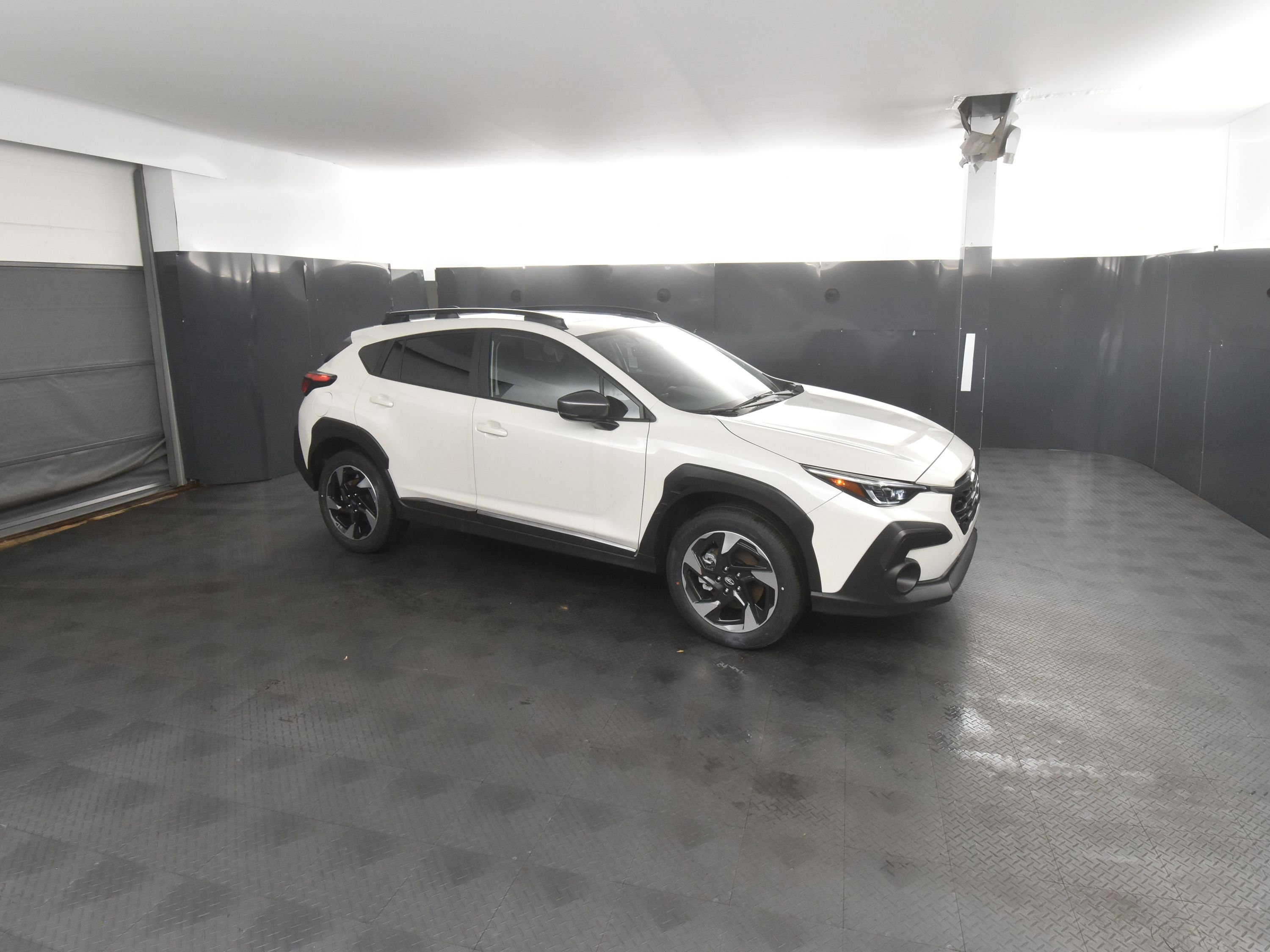 Certified 2025 Subaru Crosstrek 2.5i Limited w/ Popular Package #3A image 5