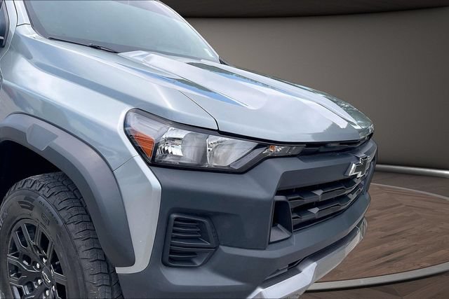 Used 2023 Chevrolet Colorado Trail Boss w/ Technology Package AWD/4WD image 28