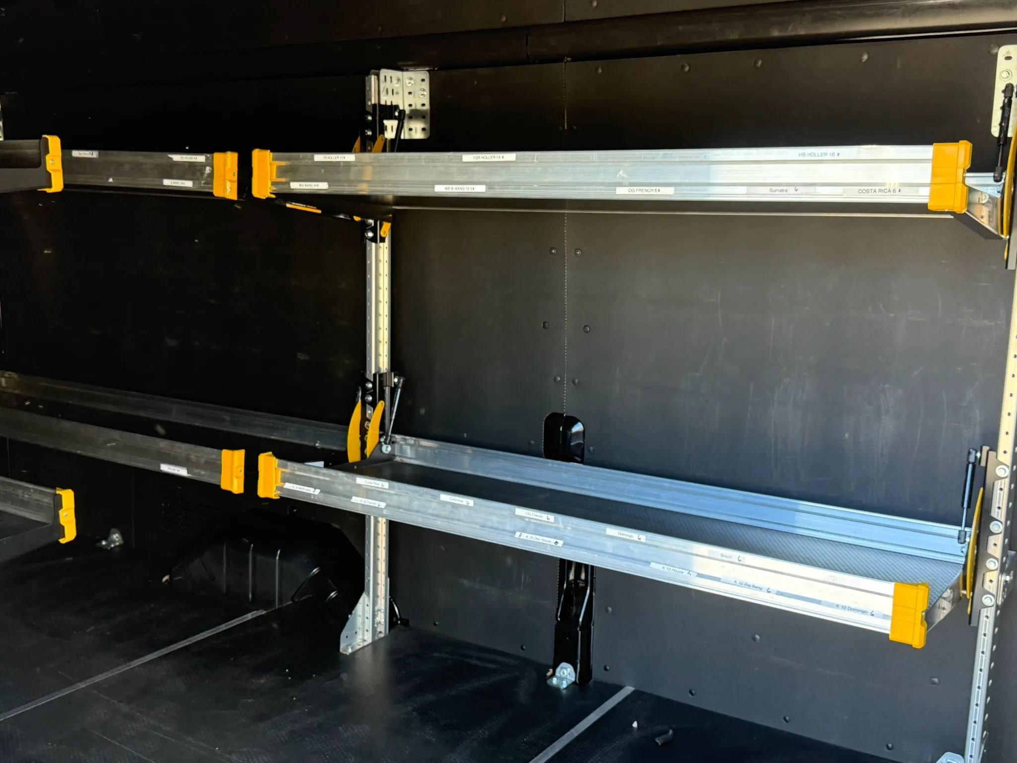 Used 2023 Ford Transit 250 148 High Roof Extended w/ Load Area Protection Package RWD image 25