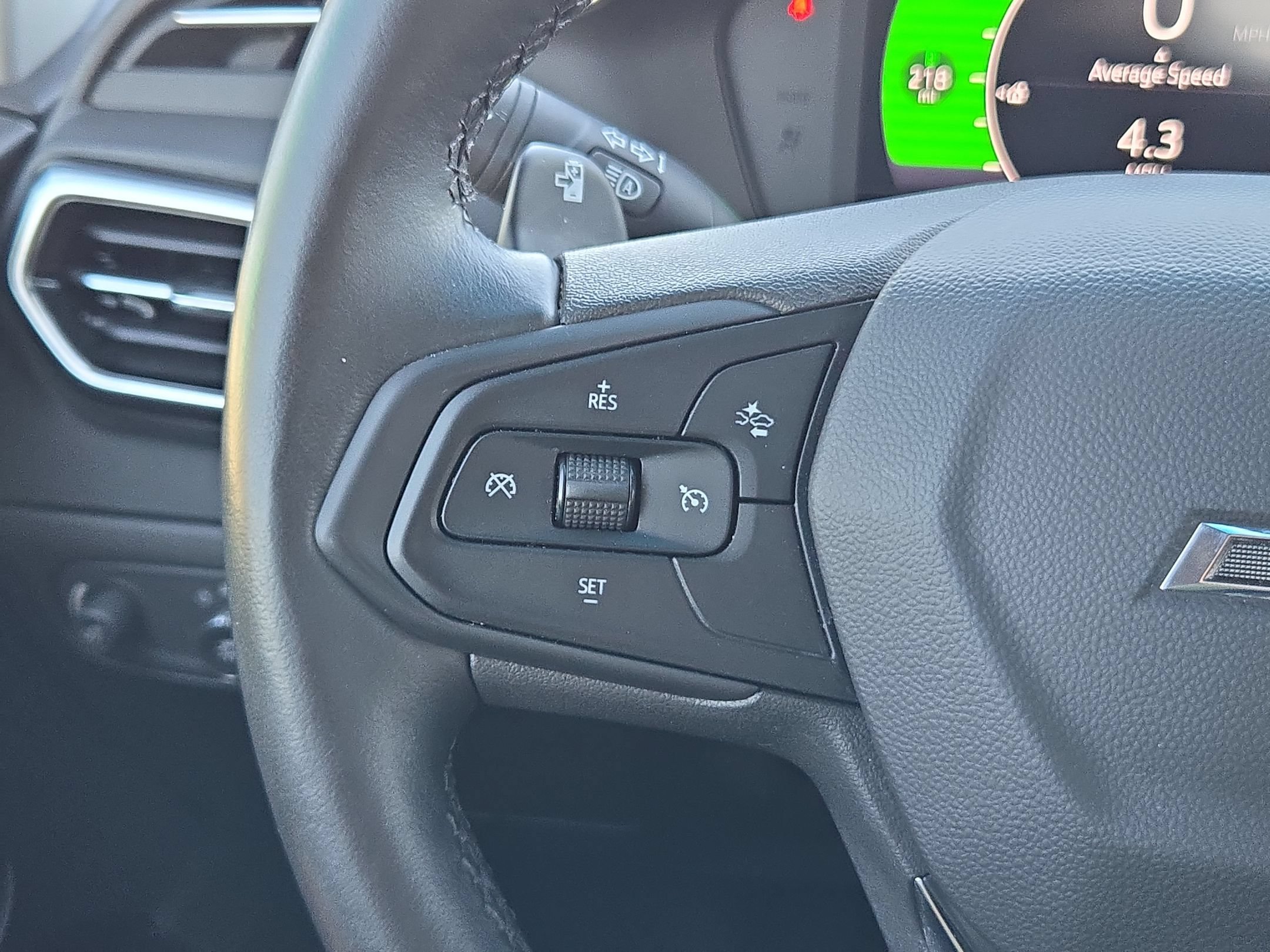 Certified 2023 Chevrolet Bolt LT w/ Infotainment Package FWD image 20