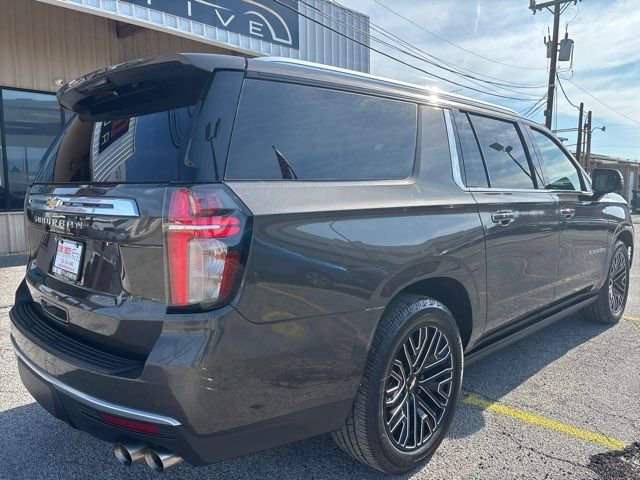 Used 2021 Chevrolet Suburban High Country image 7