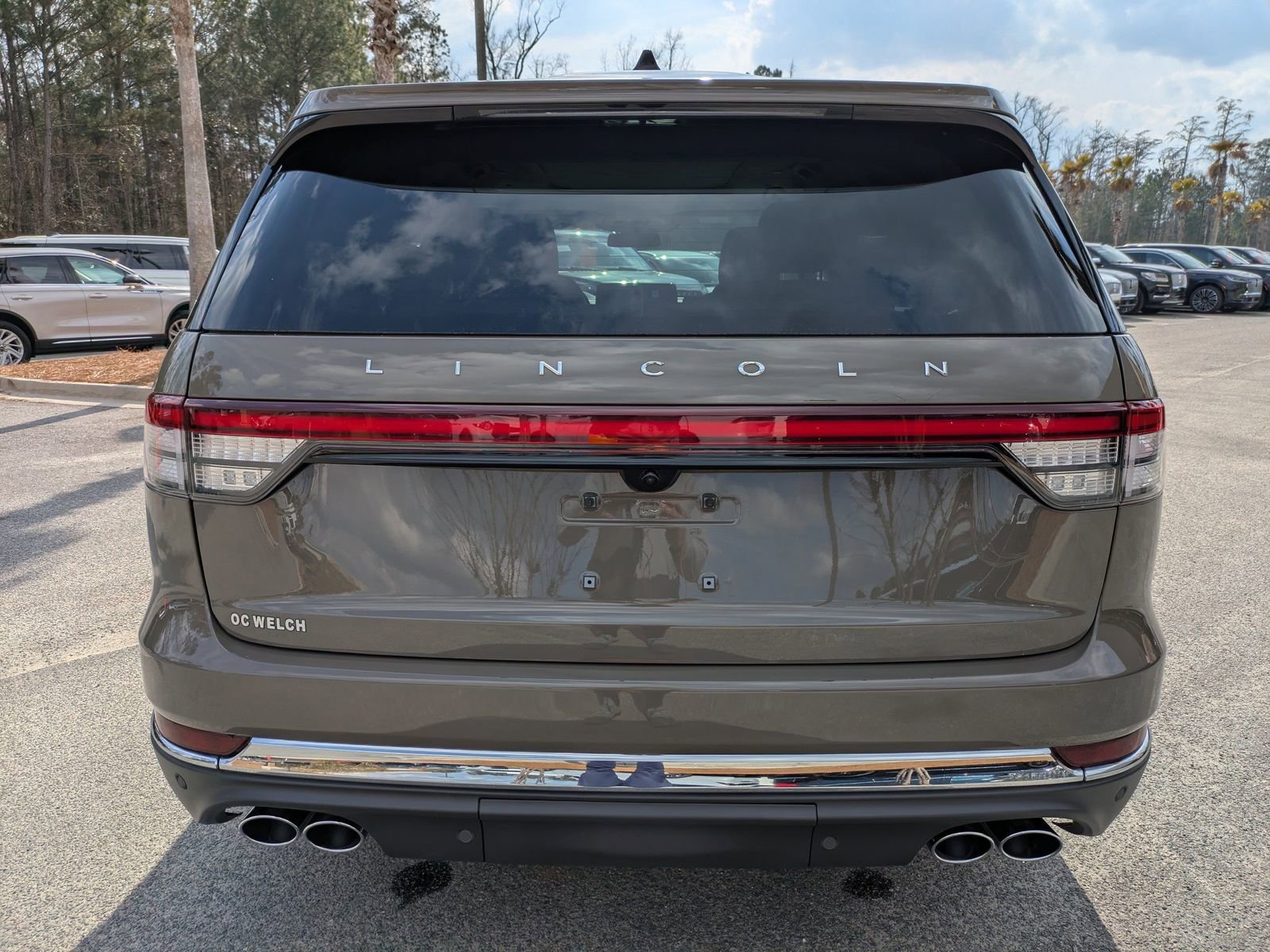 Certified 2025 Lincoln Aviator Reserve image 6